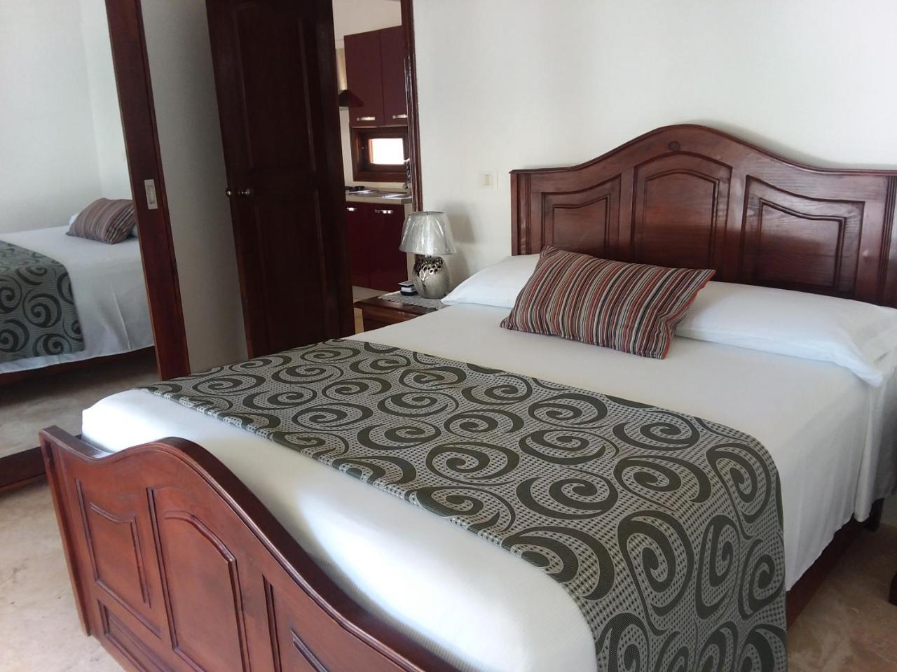 Barahona Oasi Encantada - Beach Resort מראה חיצוני תמונה